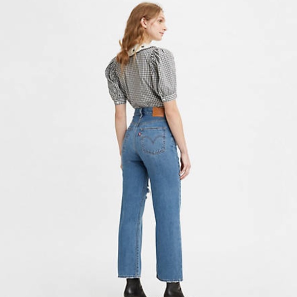 NWT Levis Ribcage Medium Wash Distressed Denim Straight Ankle Jeans - Picture 4 of 7